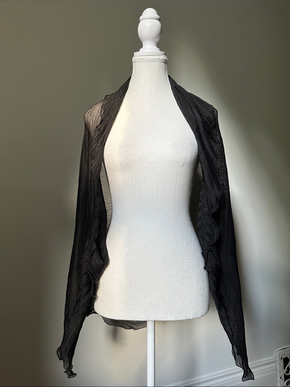 UNBRANDED Black Sheer Whimsigoth Punk Vamp Elegant Ruffle Shrug OS